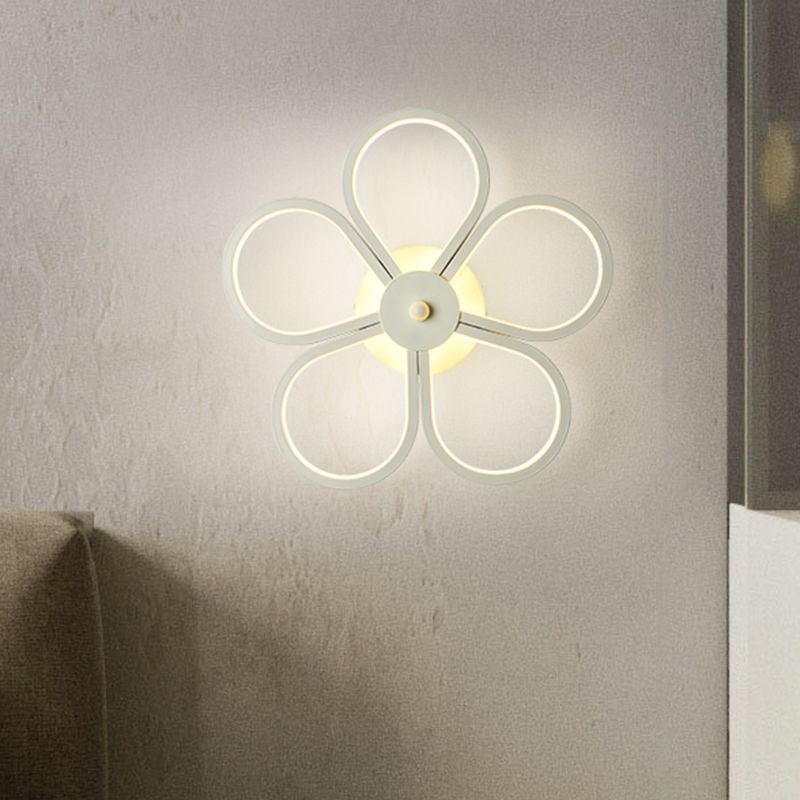 Foglio di illuminazione da parete a parete con fumetto acrilico floreale per la camera da letto