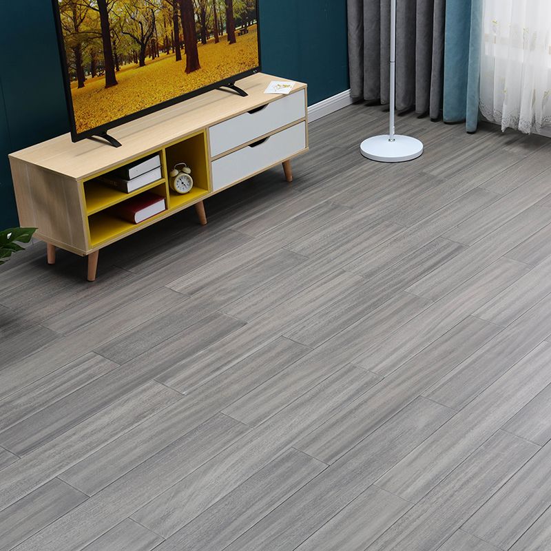 Slip Resistant Laminate Floor Groove Locking Laminate Plank Flooring
