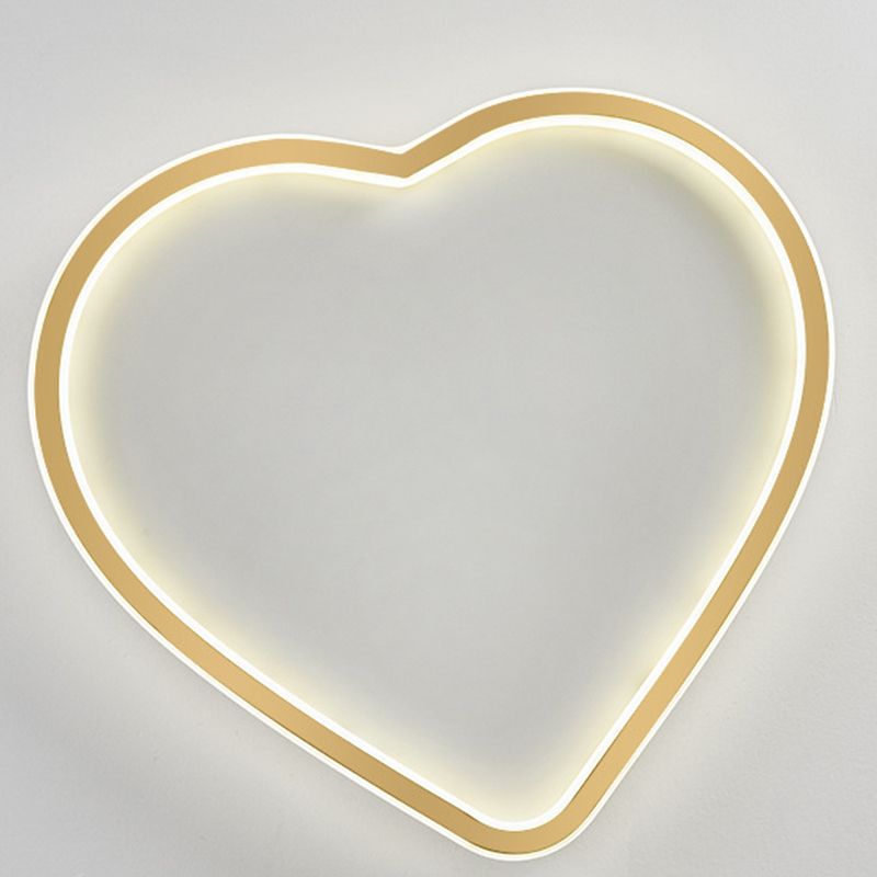Plafonnier LED minimaliste moderne en aluminium en forme de cœur avec abat-jour en acrylique