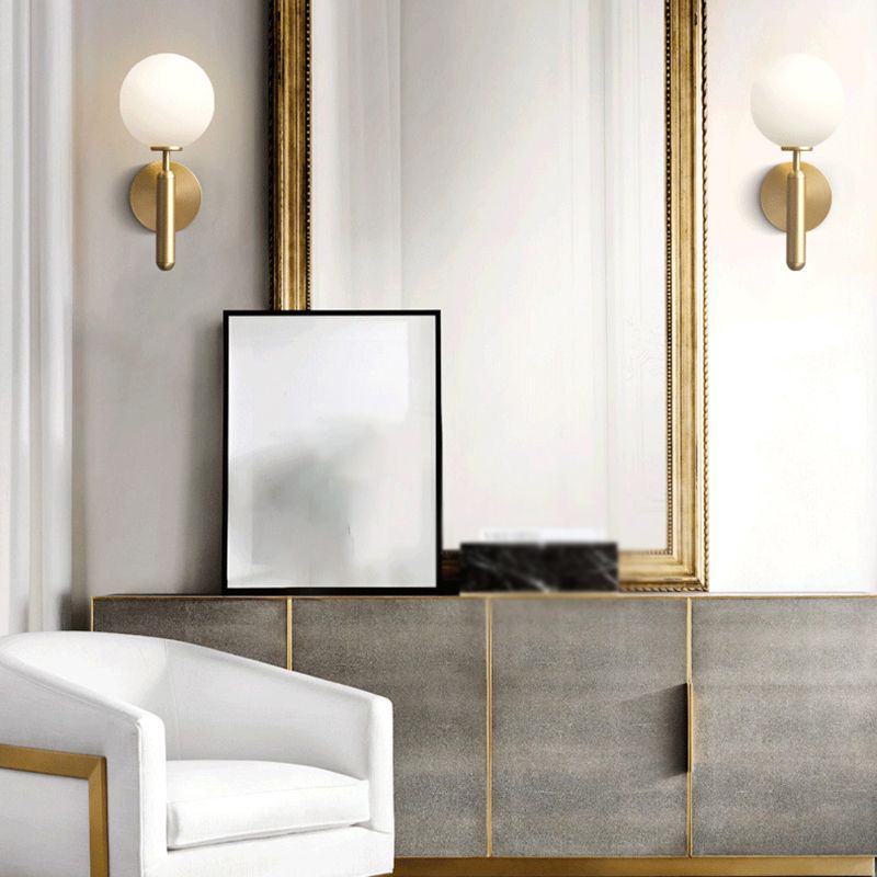 Metal Modern Wall Sconce Ball Shape Vanity Lamp with Glass Shade for Bathroom