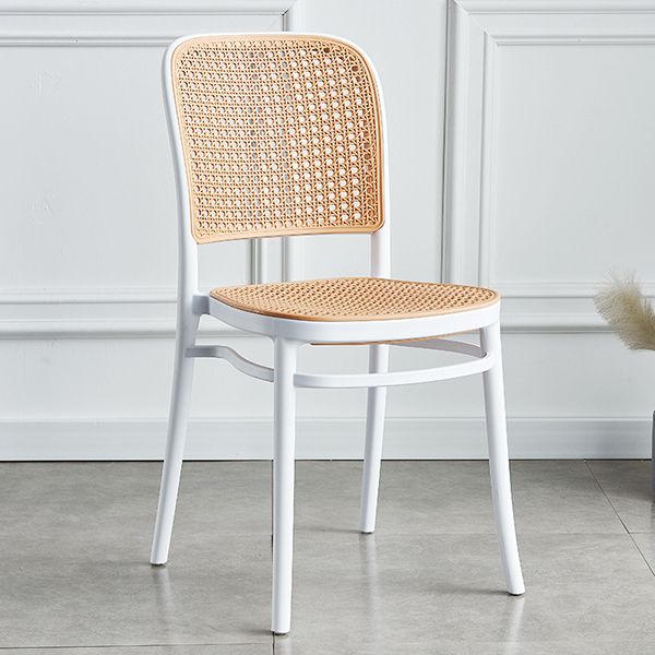 Scandinavian Low Back Plastic Counter Stool Rectangle Seat Plastic Furniture