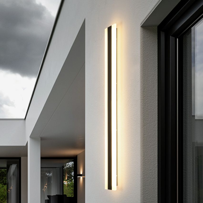 Iluminación de pared led de metal moderna negra al aire libre de 1 luces de pared de 1 luces