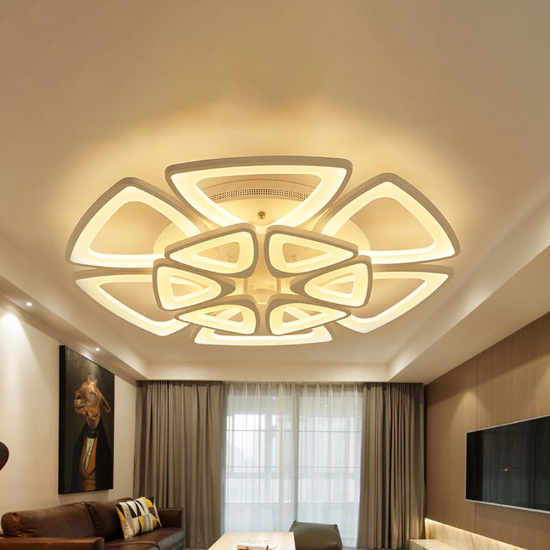 Acrylic Triangle LED 5/6/12-Head Flush Ceiling Light Simplicity 19.5"/29.5"/33.5" Wide Flush Mount in Warm/White/Natural Light