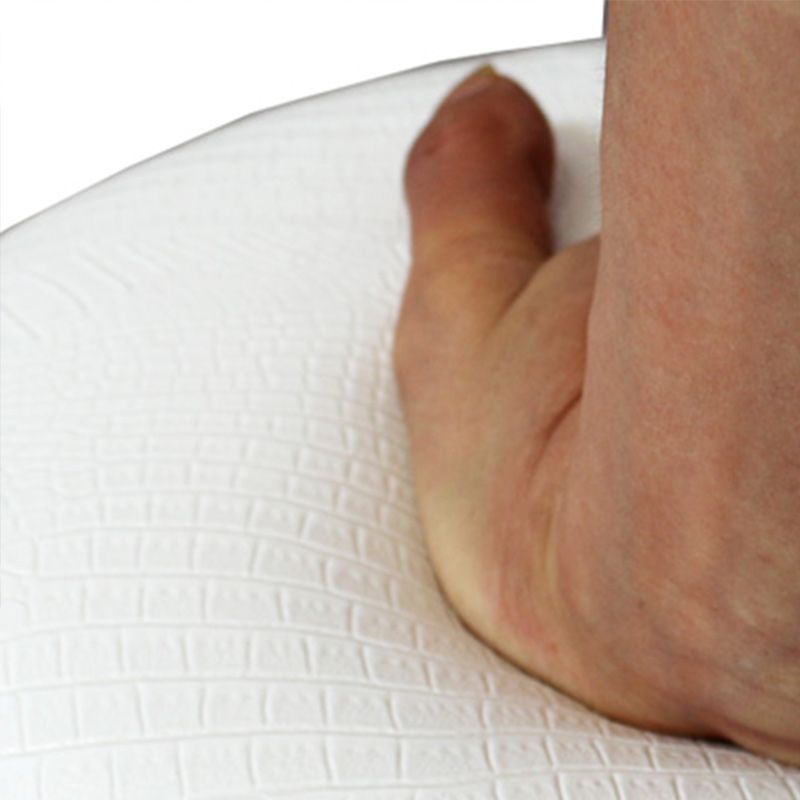 Fabric Round Pouf Plain Fade Resistant Metal Frame Contemporary Pouf