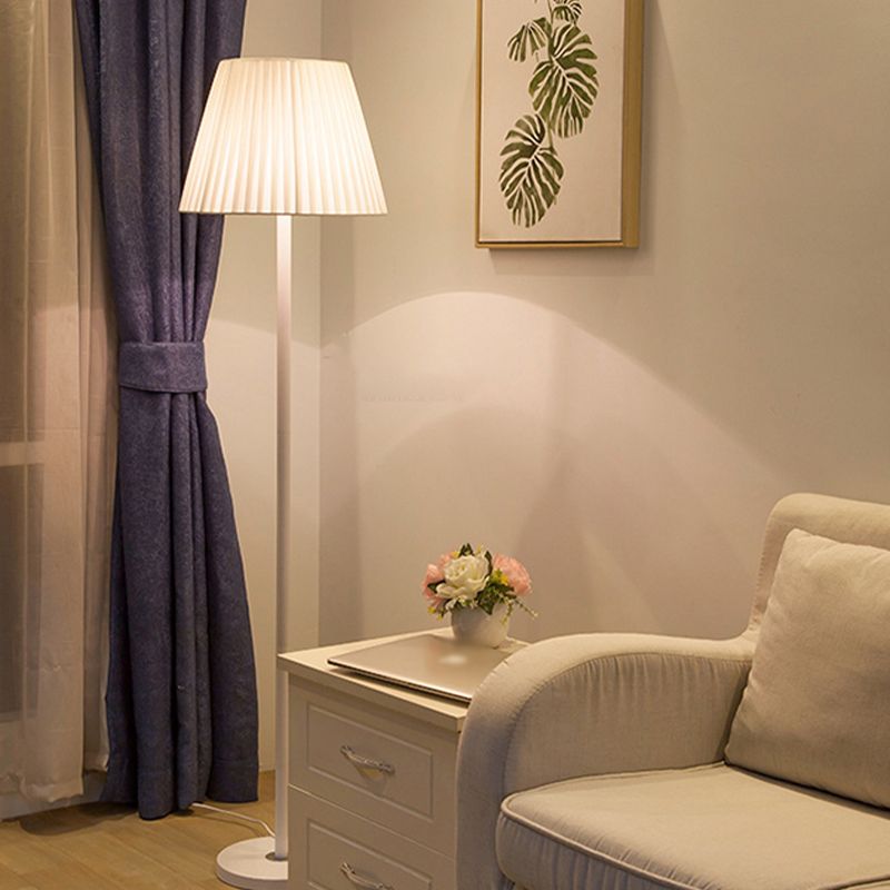 Geometric Shape Metal Floor Light Modern Style Single Light Floor Light Fixtures