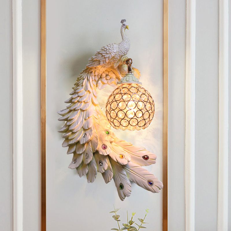 Cotta de pared de pavo real un solo cabeza Cottage White/Red/Blue Resin Wall Lighture con sombra de cristal K9 transparente, izquierda/derecha