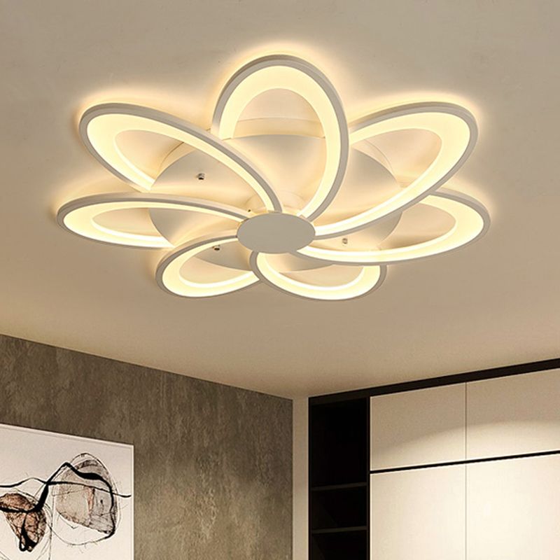 Contemporary Flower Flushmount Lighting Acrylic 6/7/8-Light Bedroom Ceiling Flush Mount in Warm/White Light
