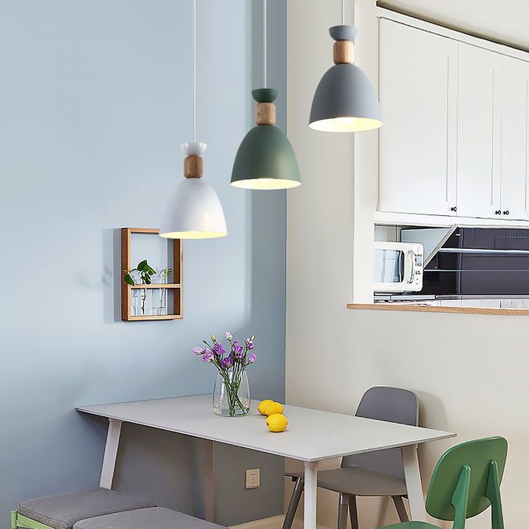 Moderne beknopte macaron hangende lamp houten koepel hanger licht met gelakte ijzeren schaduw