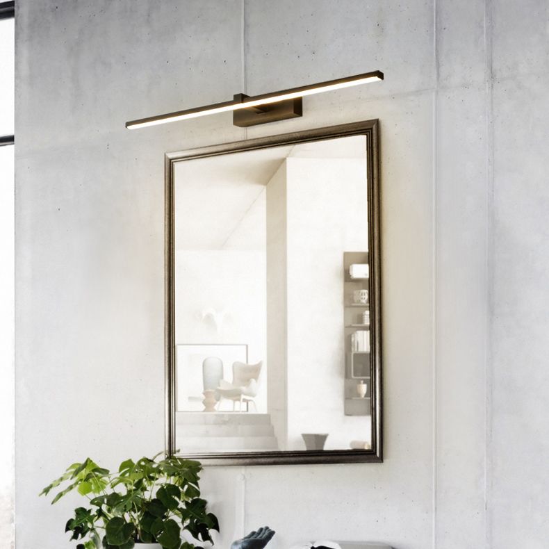 Metal Linear Shape Wall Sconce Modern Style 1 Light Mirror Wall Mounted Light