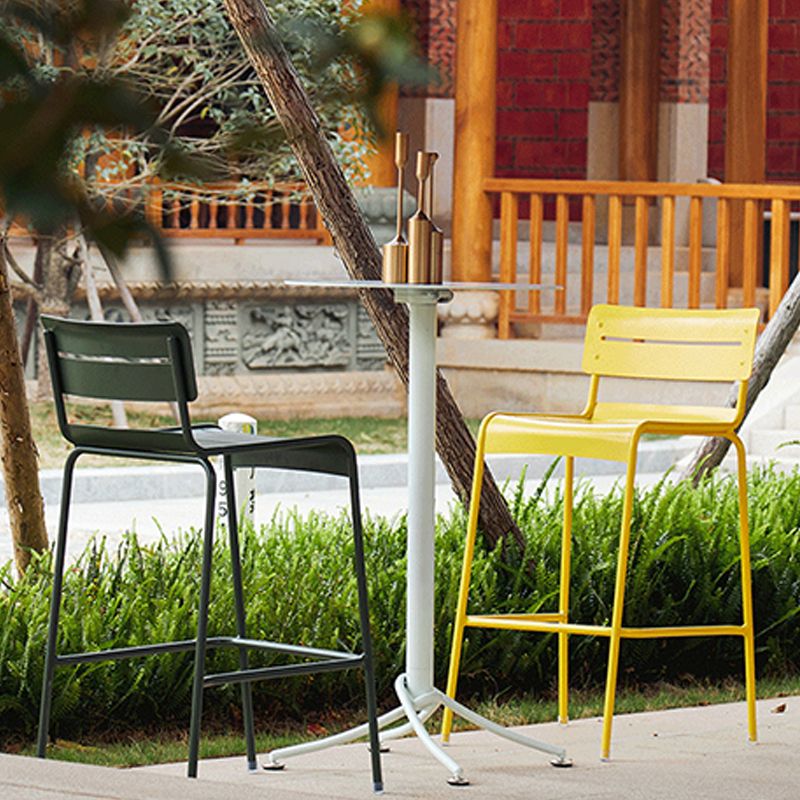 Industrial Outdoor Bar Height Table Metal Bar Table with Pedestal