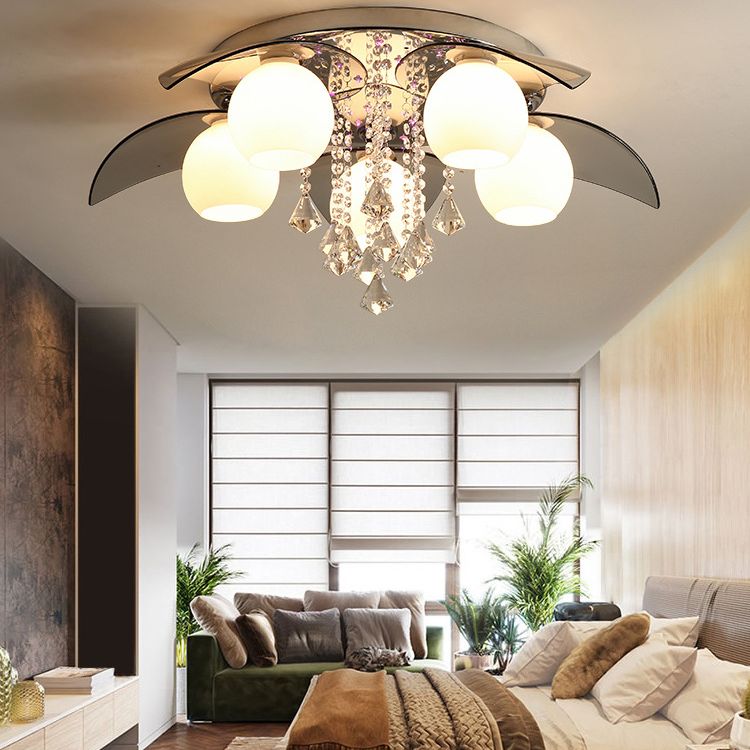 Lámpara de techo de globo de metal de estilo moderno y lujoso con montaje empotrado de cristal plateado y decoración de cristal