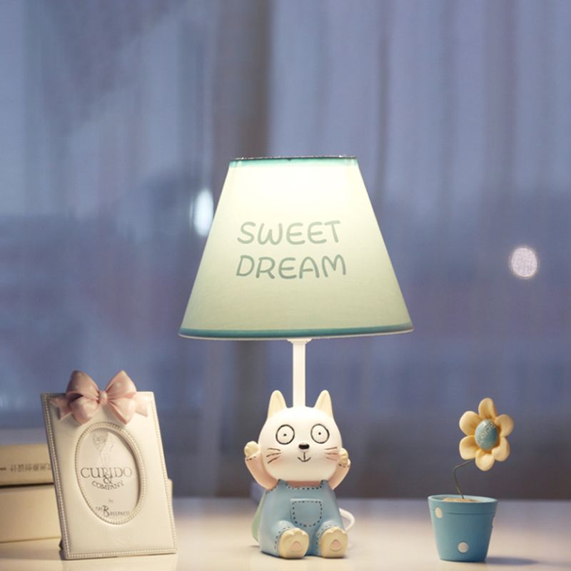 Cat Study Room Reading Lamp Resin 1 Head Cartoon Task Lighting in Red/Blue with Letter/Spots Shade