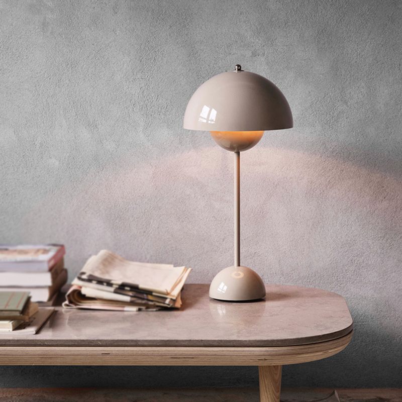 Dome Table Light Nordic Style Metal Night Table Lamp for Bedside