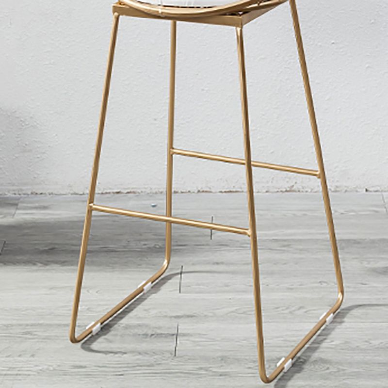 Coffee Shop Scandinavian Bar-stool Metal Bucket Footrest Counter-height Stool