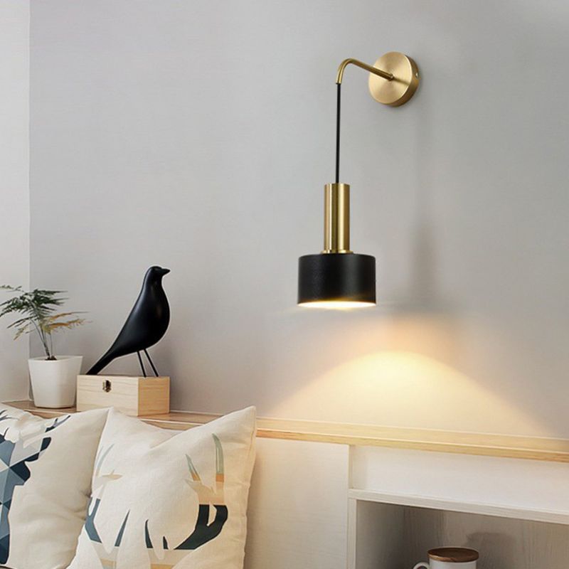 Modern Simplicity Wall Sconce Household Metal Wall Mounted Lamp for Sitting Room