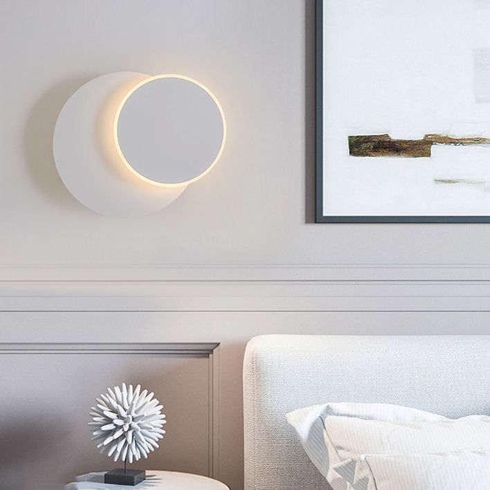 Prononi del comodino in metallo a parete a led geometrica rotatabile