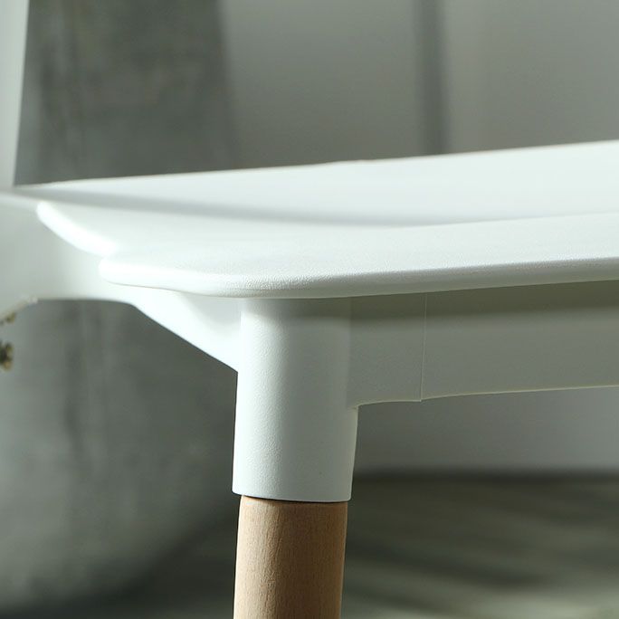 Plastic Dining Chairs Contemporary Open Back Dining Side Furniture in Matte Finish