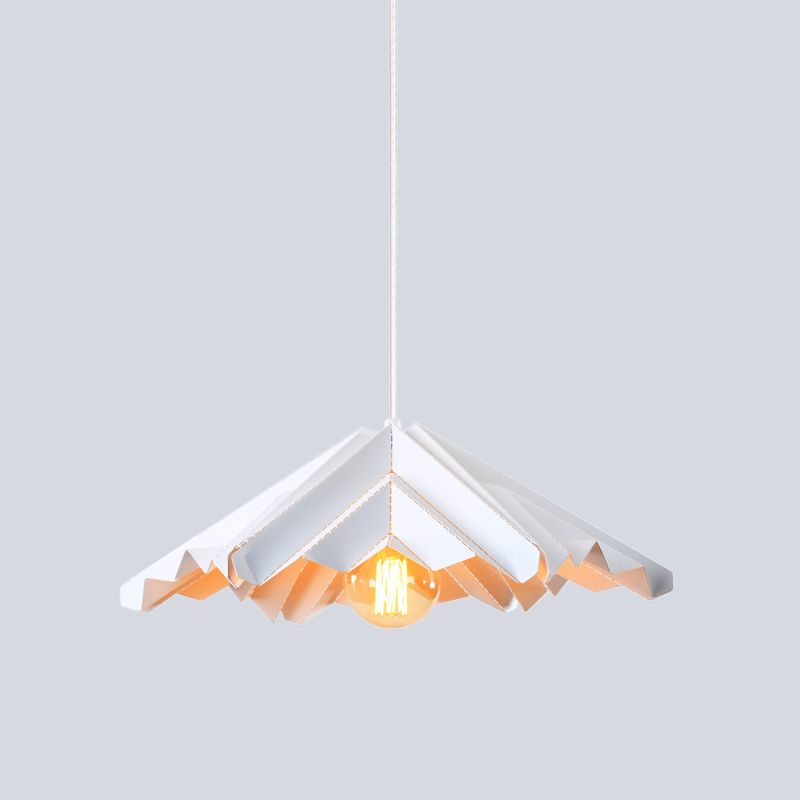 Jupe Shape Bedroom suspension d'éclairage de fer 1 tête lampe à plafond pendentif moderne en blanc