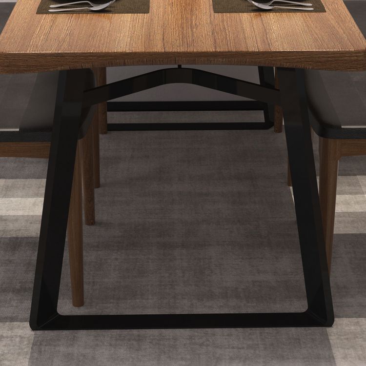 Metaal industriële rechthoek eettafel vaste houten tafel met sleeënbasis
