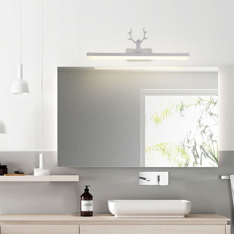 Linear Metal Wall Sconce Modern Style 1-Light Mirror Wall Mount Light Fixture