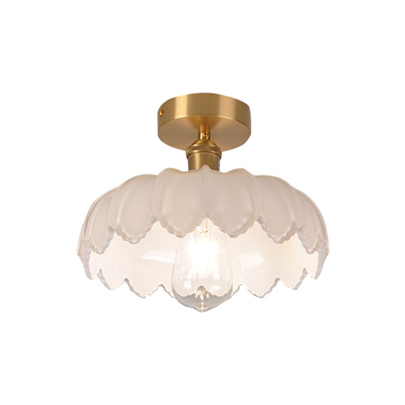 Lampada da soffitto moderna e creativa a forma di loto in rame a 1 luce con montaggio ad incasso