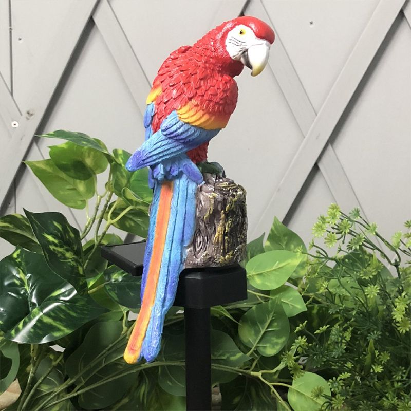 Parrot Shape Outdoor Solar Ground Light Resin Art Decor LED Stake Lighting, 1 Piece