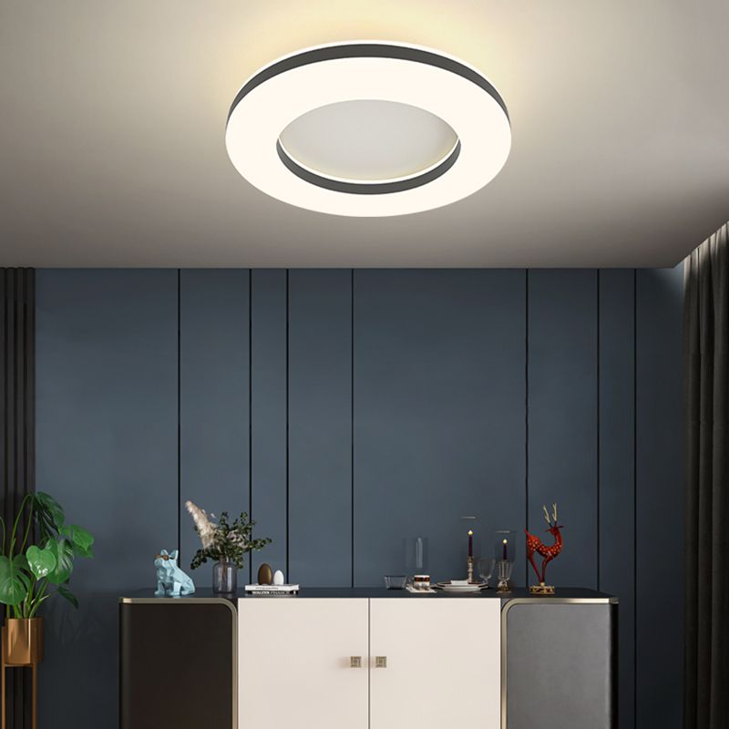 Acrylic Circular LED Flush Mount in Modern Simplicity Lacquered Iron Ceiling Light for Bedroom
