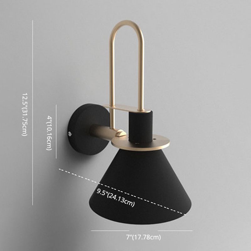 1 Light Metal Wall Mounted Light Fixture Modern Curved Arm Wall Sconce Lighting for Dining Room