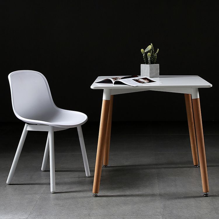 Mesa de comedor cuadrada industrial Mesa de comedor de madera con 4 patas para comedor