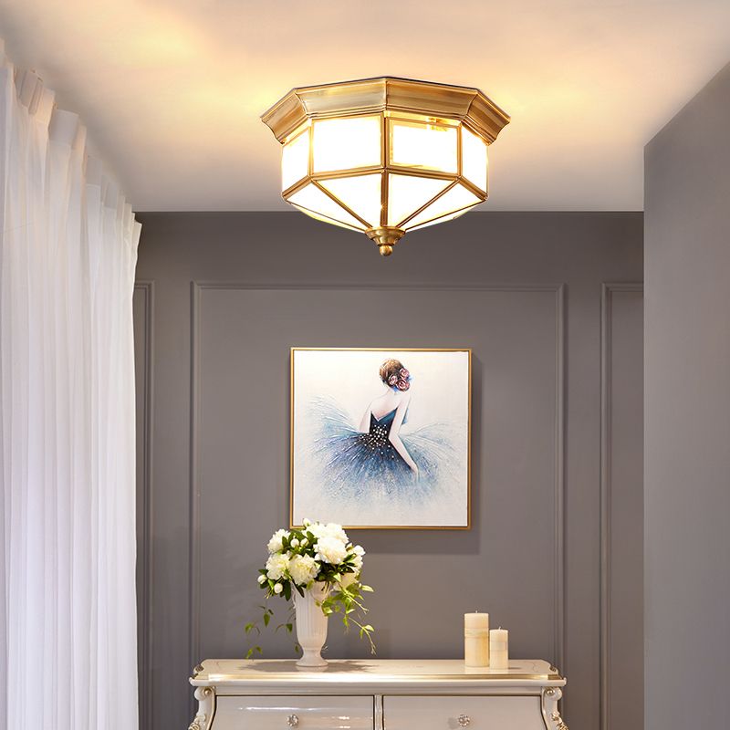 Dispositivo de fijación del techo interior de cobre de la colonia de lámparas de techo geométrico de vidrio esmerilado