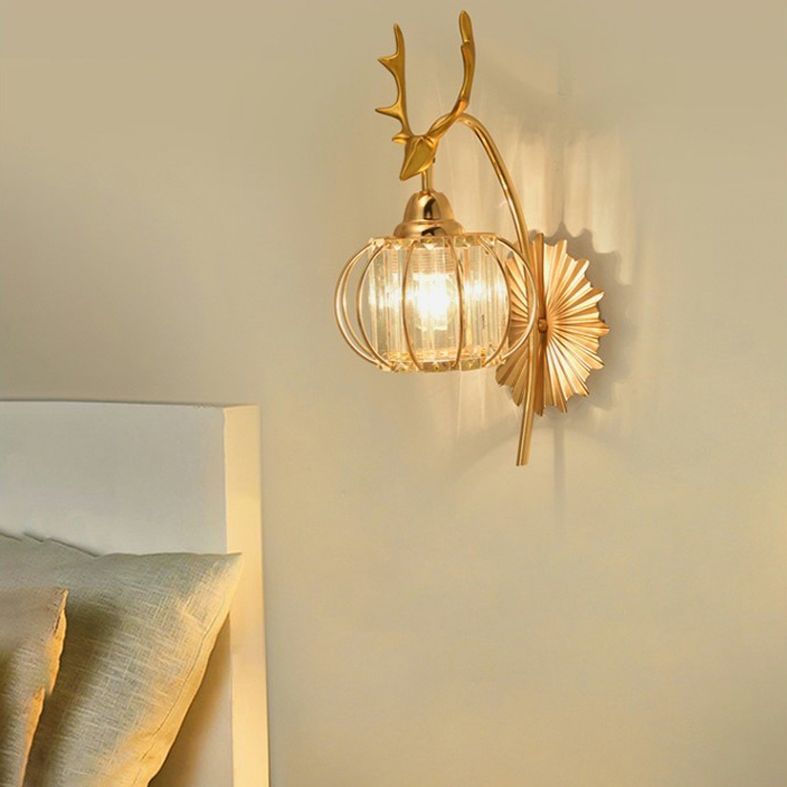 Gold Finish Deer Wall Light Modern 1 Bulb Metal Sconce Light with Round Crystal Shade