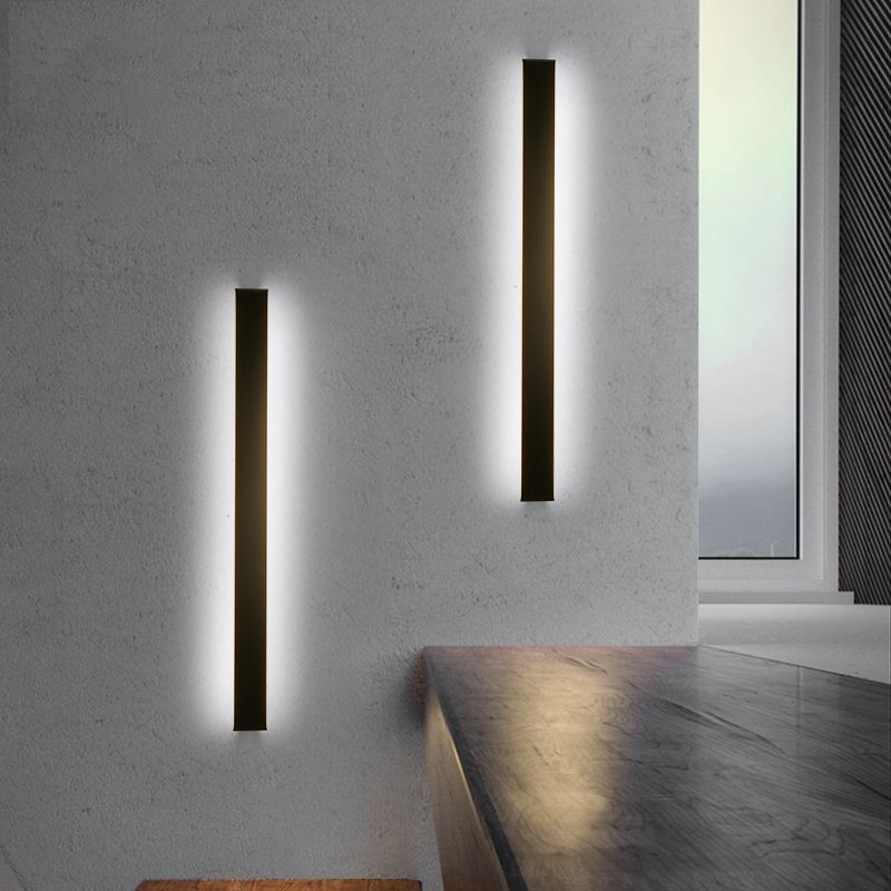 Metal Linear Shade Wall Sconce Modern Style 1- Light Wall Mount Light in Black