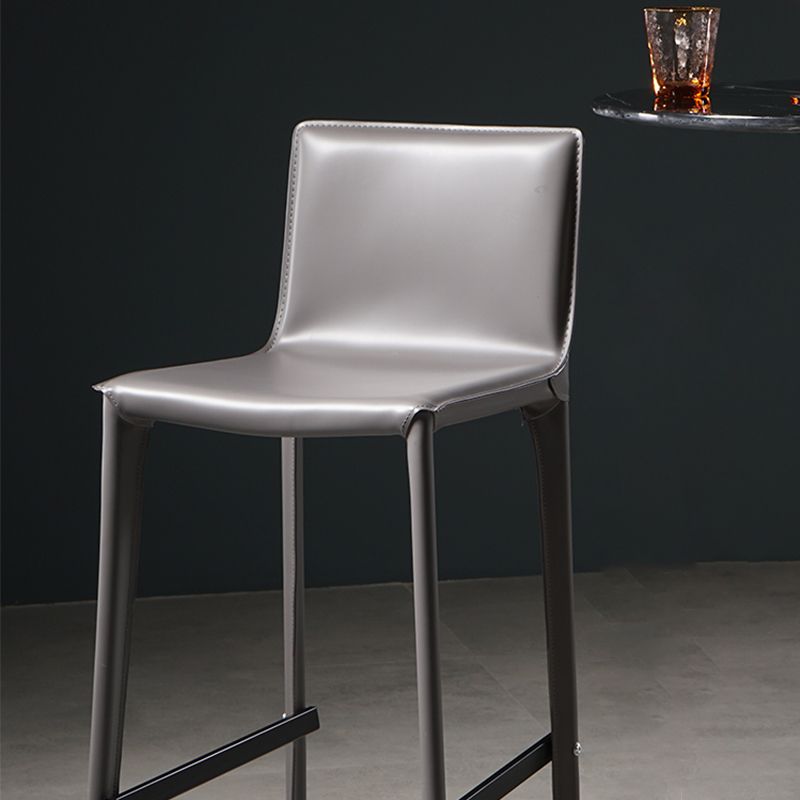 Modern Bar Stool Leather Counter Bar Stool with Metal Legs for Indoor Use