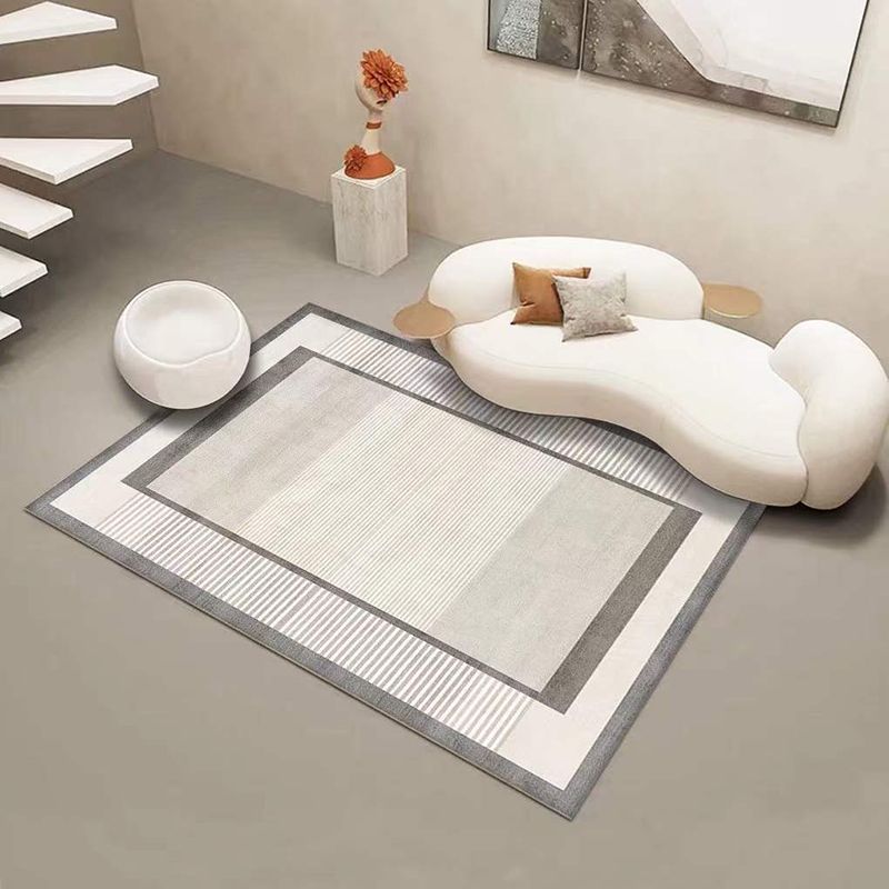 Light Grey Modern Rug Polyester Stripe Rug Washable Indoor Rug for Living Room
