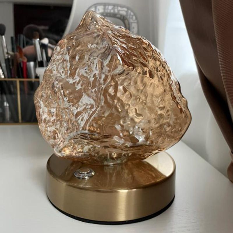 Lampada da tavolo in vetro a forma di roccia Lampada da comodino moderna con finitura dorata a 1 luce