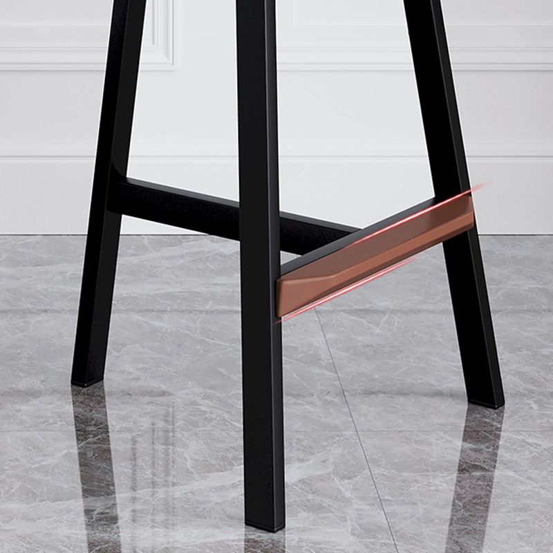 Taburete de bar simple sin respaldo de metal industrial 26" H Taburete alto interior con asiento cuadrado