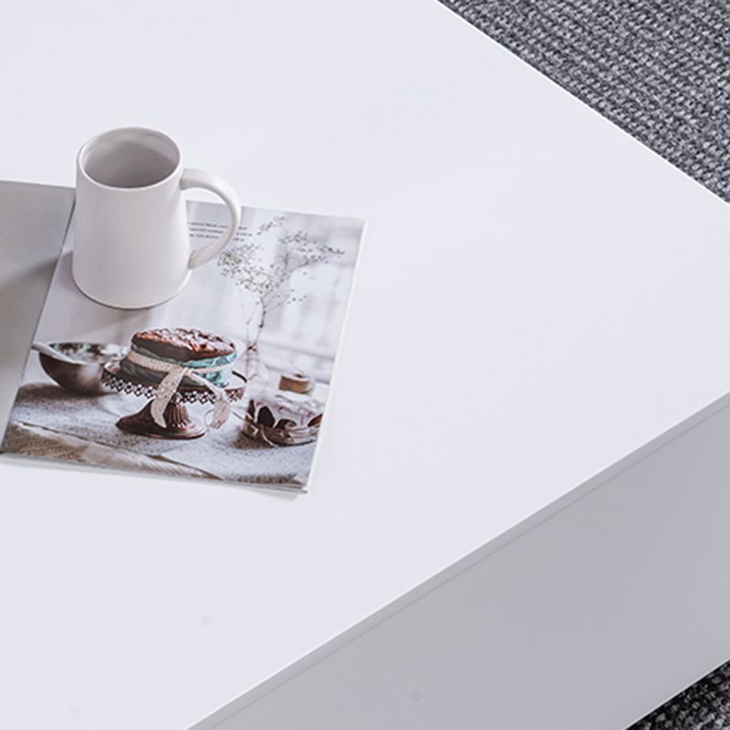 4 Drawers Contemporary Coffee Table in White Solid Wood 13.8" H Cocktail Table