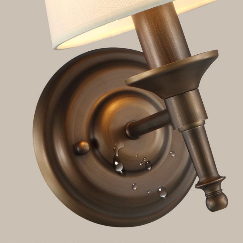 Enkele wandmontage Licht Minimalisme Taps toelopende trommelstof Wandverlichting voor gang