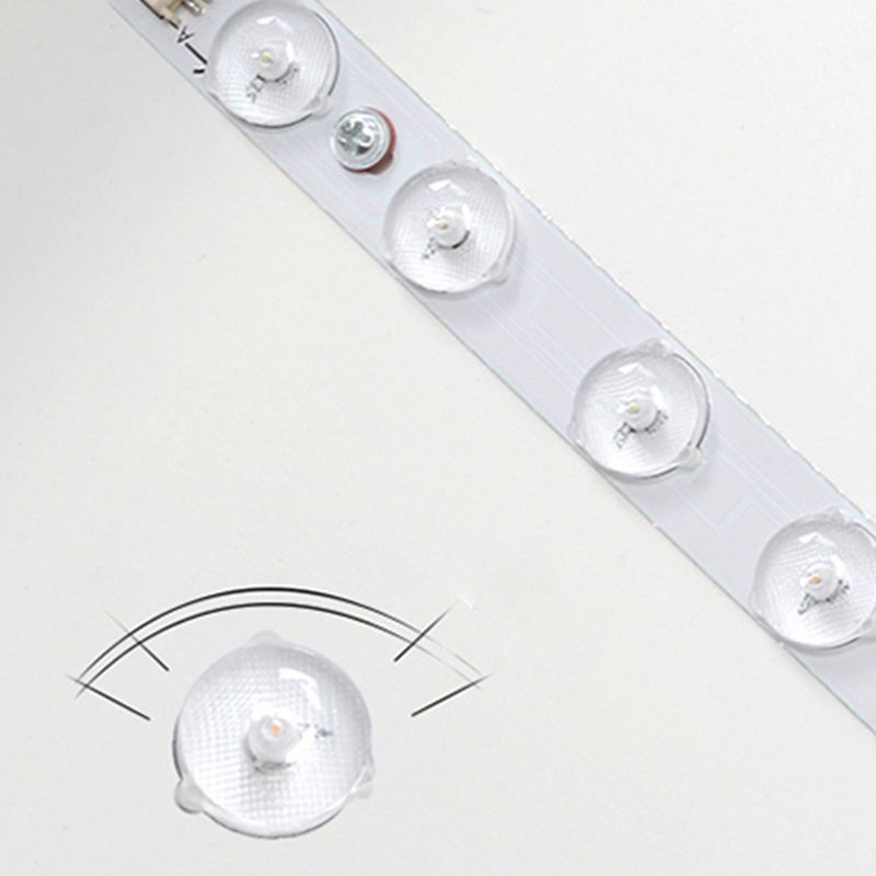 Luminaire encastré géométrique près du plafond, éclairage encastré moderne