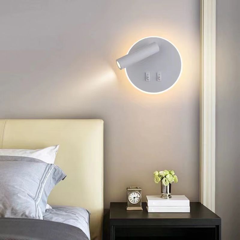 Modern Style Wall Lamp Metal 2 Lights Sconce Light for Bedroom