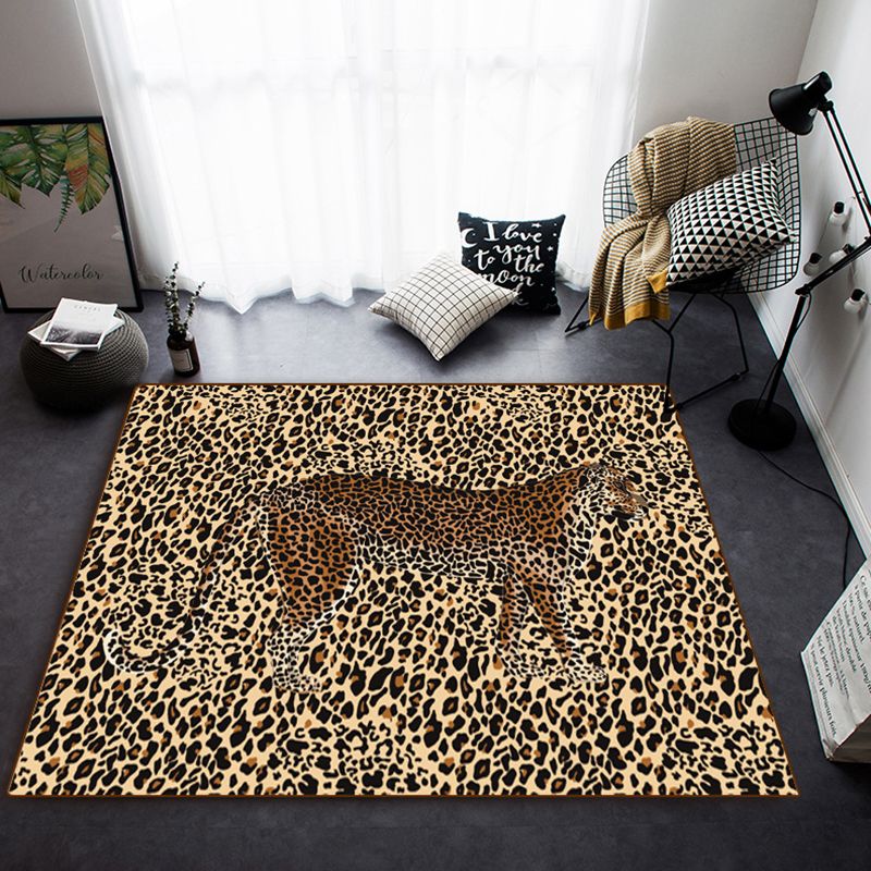 Black Modern Carpet Tiger Pattern Polyester Area Rug Stain Resistant Rug for Home Decor