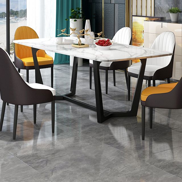 Traditionele luxe rechthoekige eetkamertafel Gesinterde stenen tafel met schraagonderstel