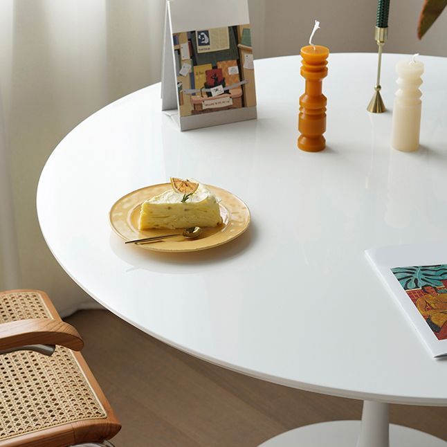 White Modern Round Stone Tabletop Dining Table with Tulip Base