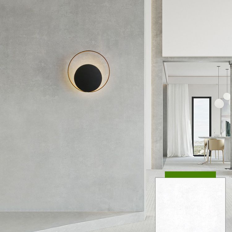Circle Wall Mounted Lamp Postmodern Simplicity Metal Wall Mount Lamp for Living Room