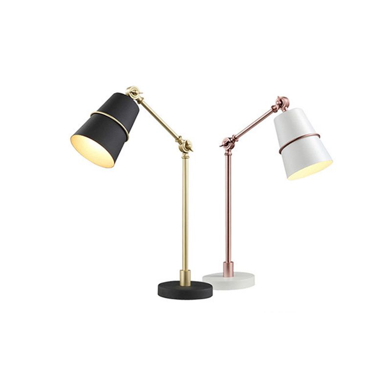 Postmoderne Swing Able LECTER lampe métallique 1 CHEAUX TABLE LETURE AVEC CONE CONE