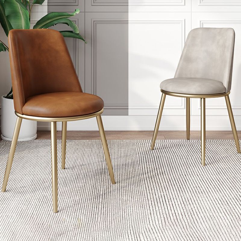 Chaises de salle à manger en cuir de style scandinave