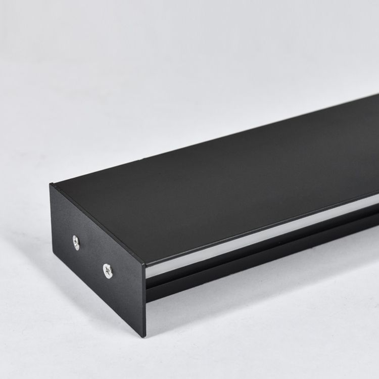 1 Light Linear Shape Wall Lighting Modern Style Metal Wall Light Sconce in Black