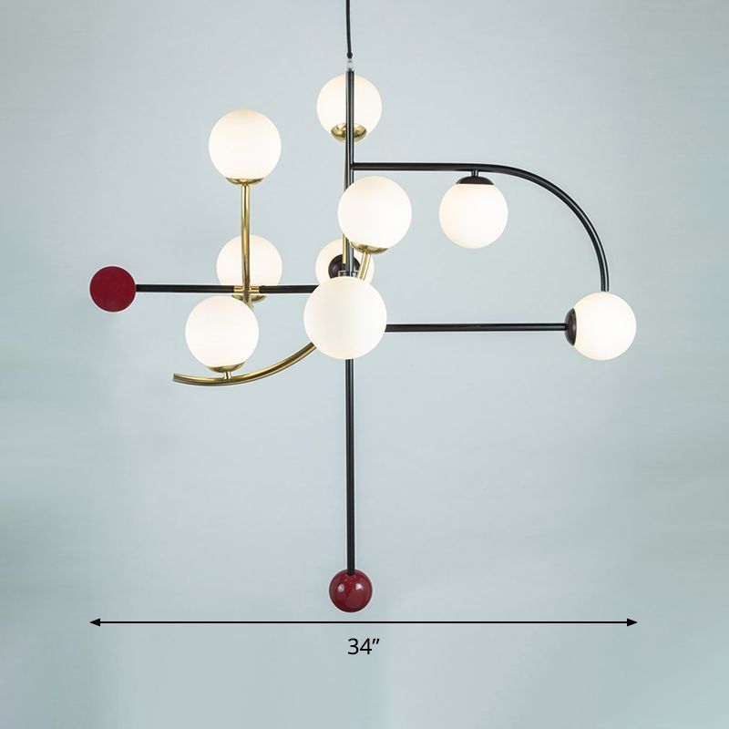 Moderno lampadario a sospensione sferica moderna vetro smerigliato a 9 bulbari a sospensione con braccio nero e oro