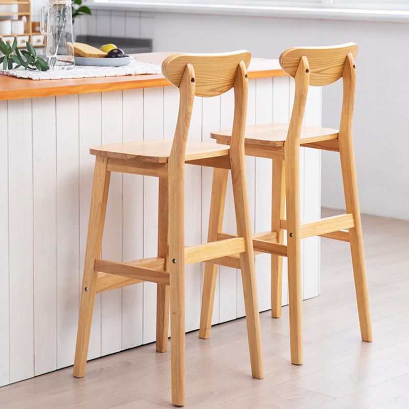 Taburete de bar de madera de estilo nórdico, taburete de bar con patas de 30 pulgadas, tapizado en terciopelo