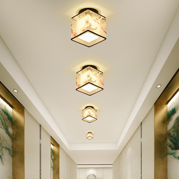 Plafonnier encastré de 8 pouces de large, plafonnier de style asiatique avec abat-jour en tissu pour le salon